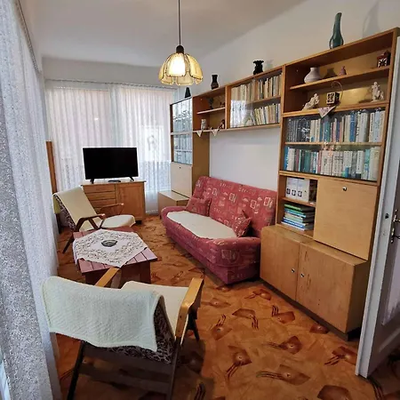 Balatonlelle, Lake Balaton 1 Apartamento